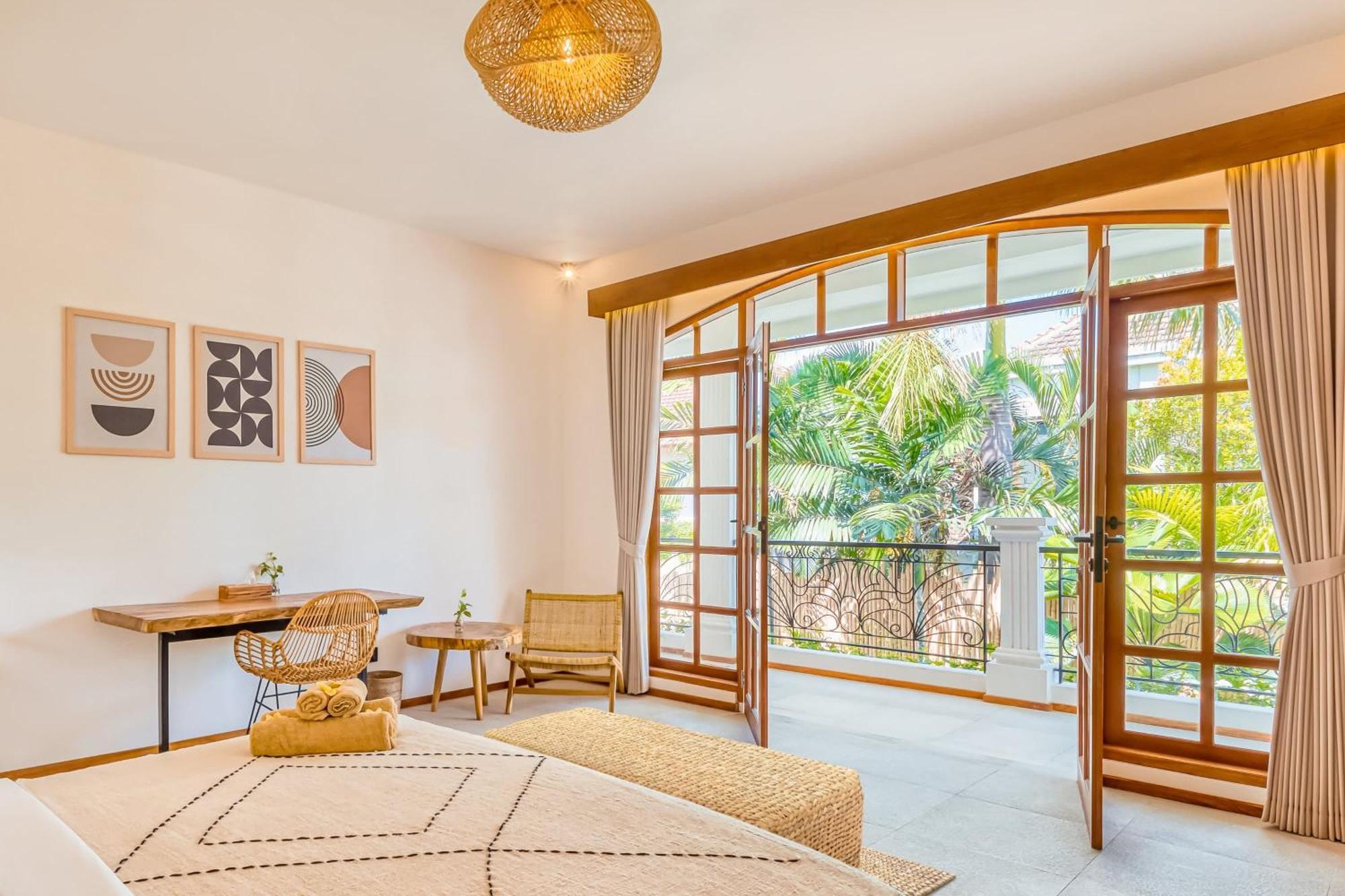 Villa San Diego: Brand New 4bdr *